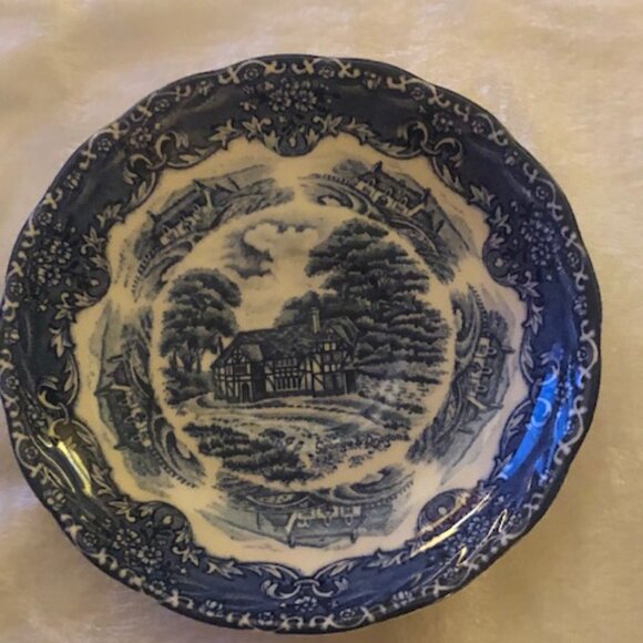 RARE Blue & White W. H. Grindley English Country Inns Teacup & Saucer: Used: #2 - Picture 3 of 9